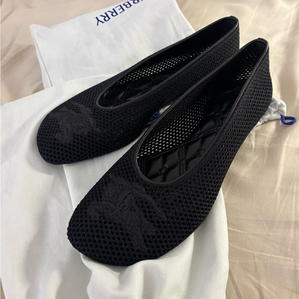 Burberry Black Mesh Loaferss